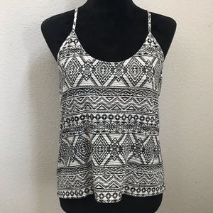 Forever 21 Spaghetti Strap Racerback Tank 🌸